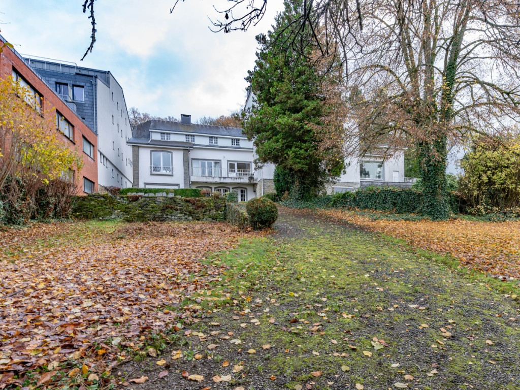 Avenue de la salm - 36 - - 6690