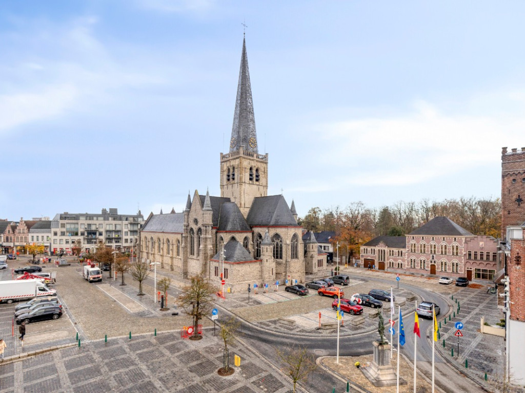 Markt - 1 - 31 - 8790