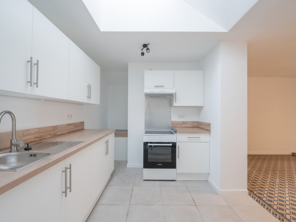 Rue de la Glacière - 89 - - 4100