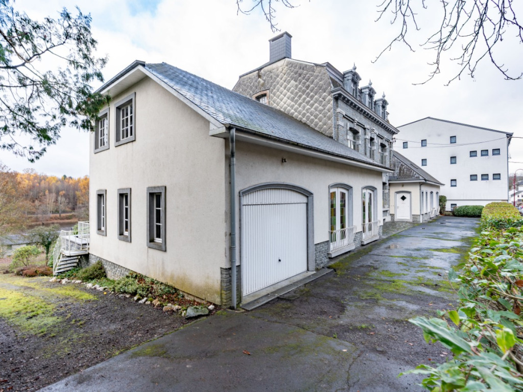 Avenue de la salm - 38 - - 6690