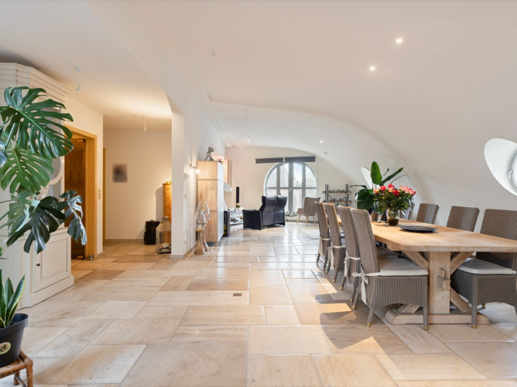 Markt - 1 - 31 - 8790