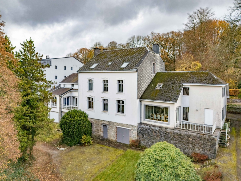 Avenue de la salm - 38 - - 6690