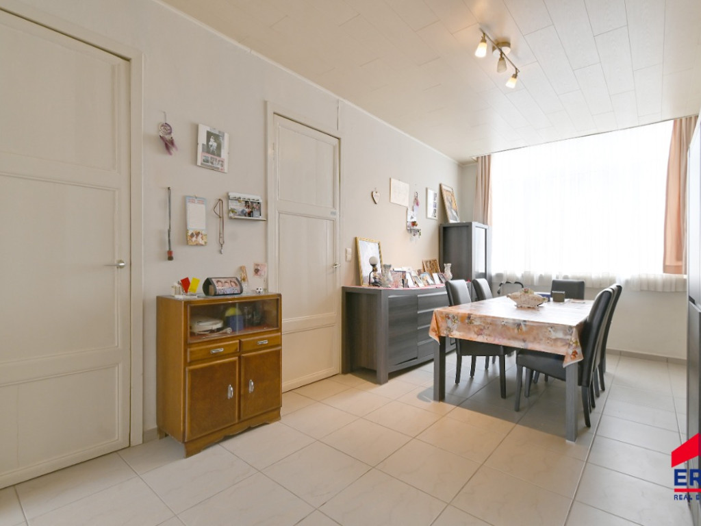 Zuidmoerstraat - 16 - - 9900