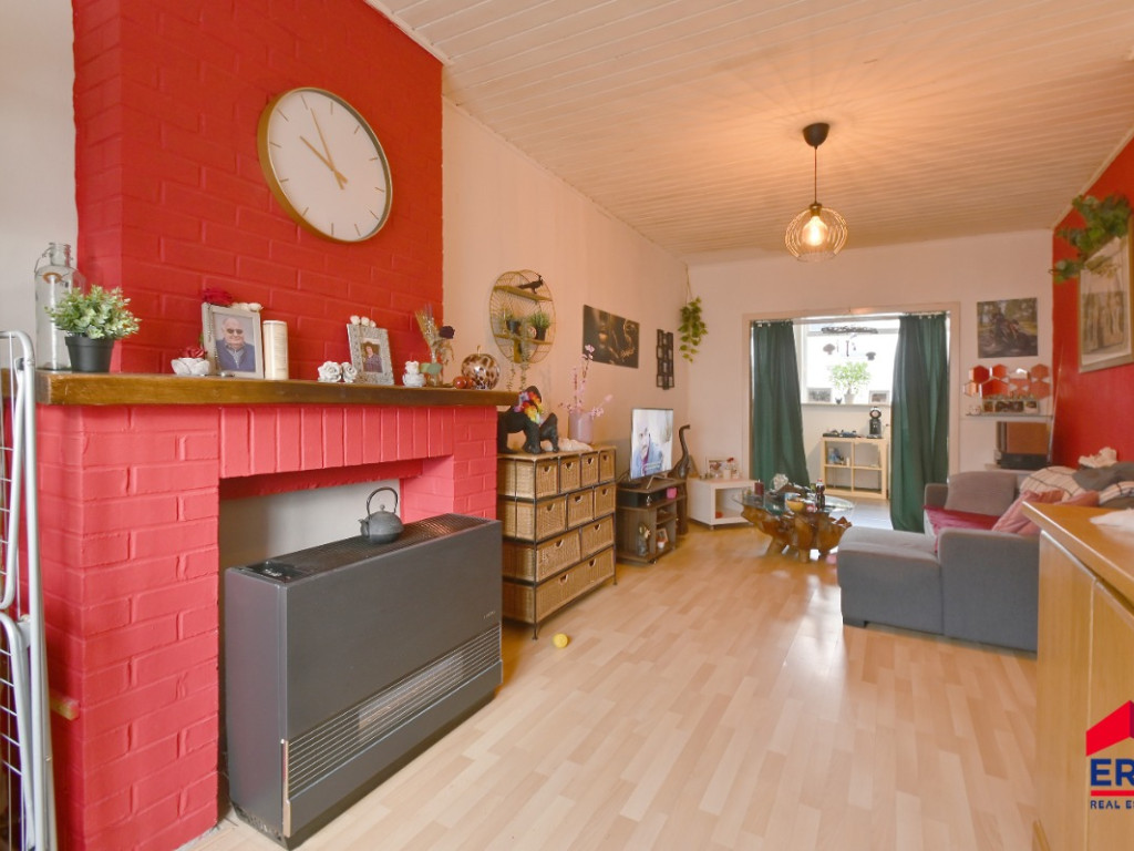 Zuidmoerstraat - 18 - - 9900