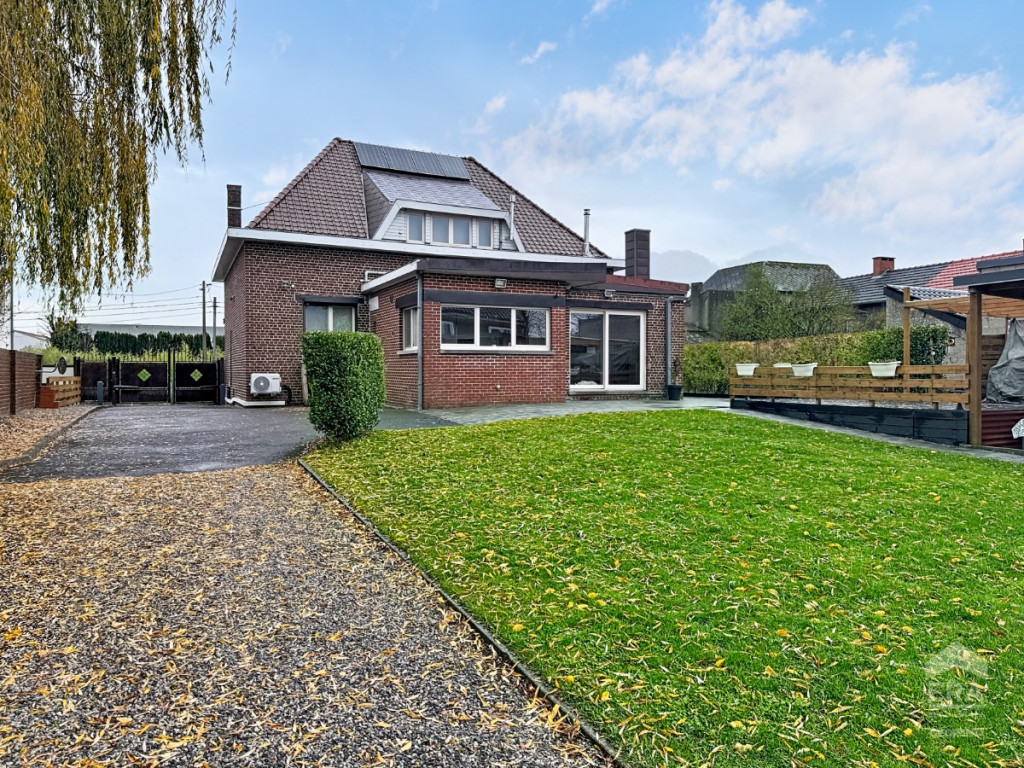 Chaussée de Bruxelles - 713 - - 6210