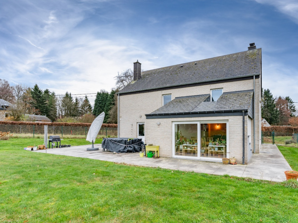 Rue de Transinne - 64 - - 6890