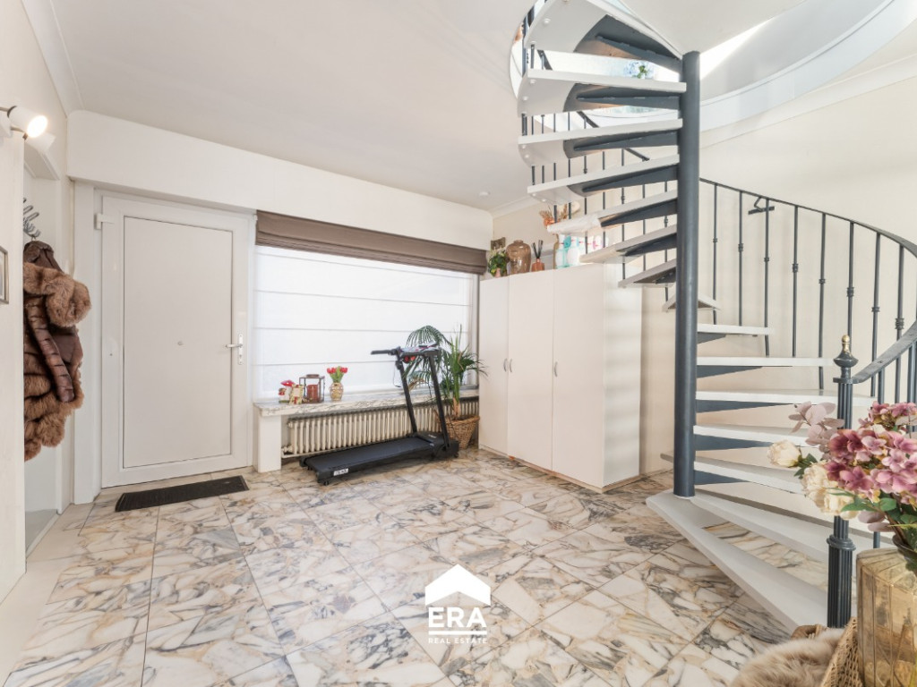 Koning Albertstraat - 128 - - 8210