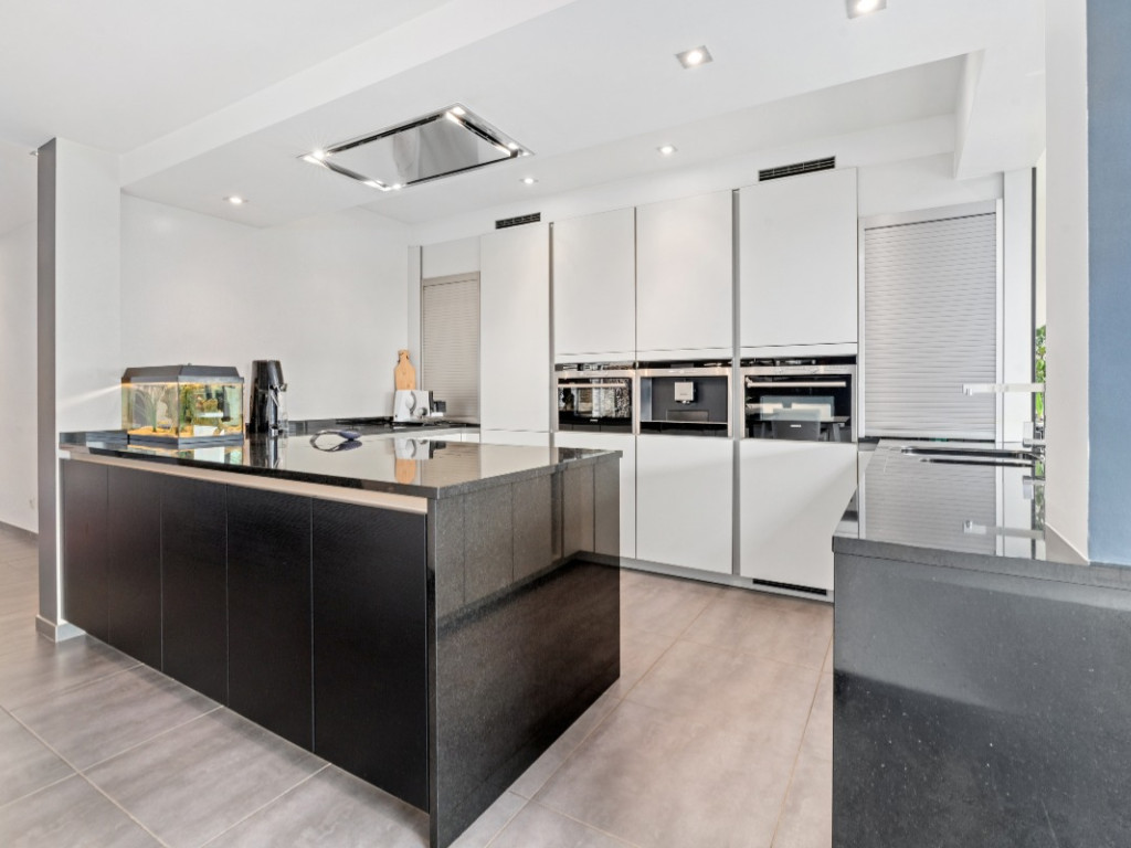 Dreefstraat - 30 - - 9552