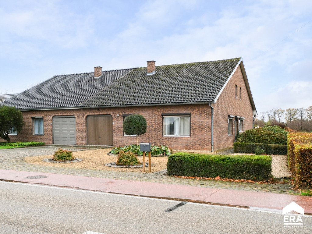 Onze-Lieve-Vrouwstraat - 33A - - 3570