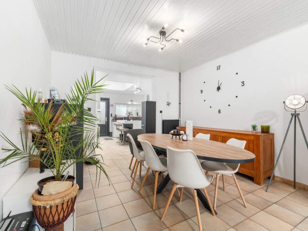 Laurierstraat - 14 - - 9280