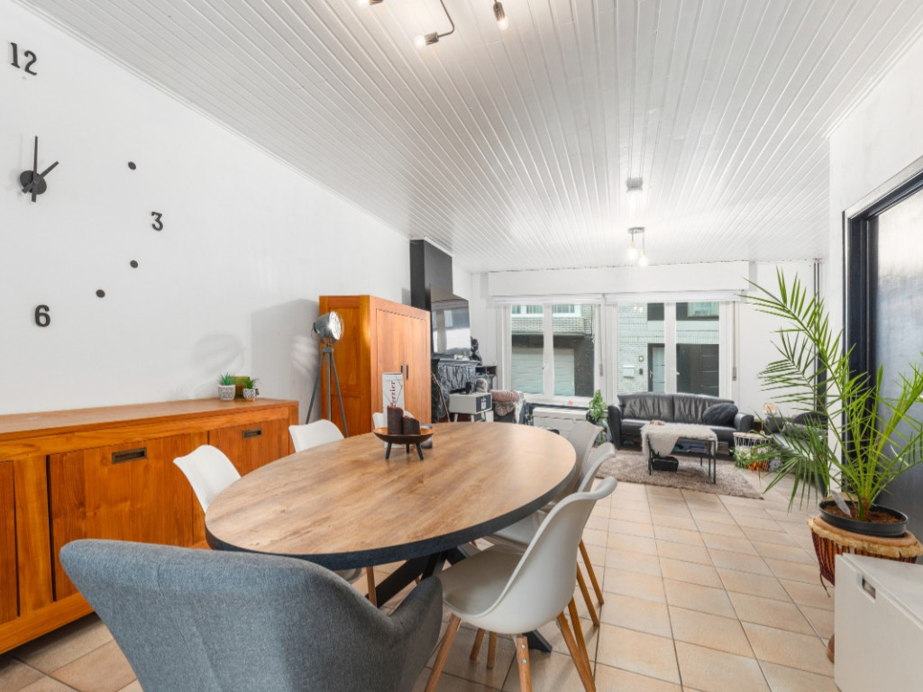 Laurierstraat - 14 - - 9280