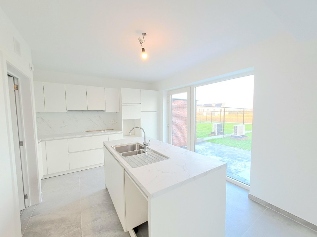 Pieter Breughelstraat - 11 - - 8550