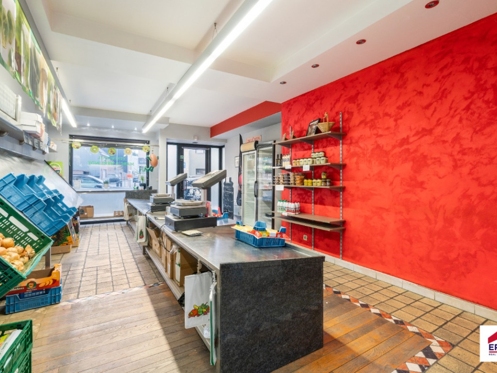 Statiestraat - 2 - - 1740