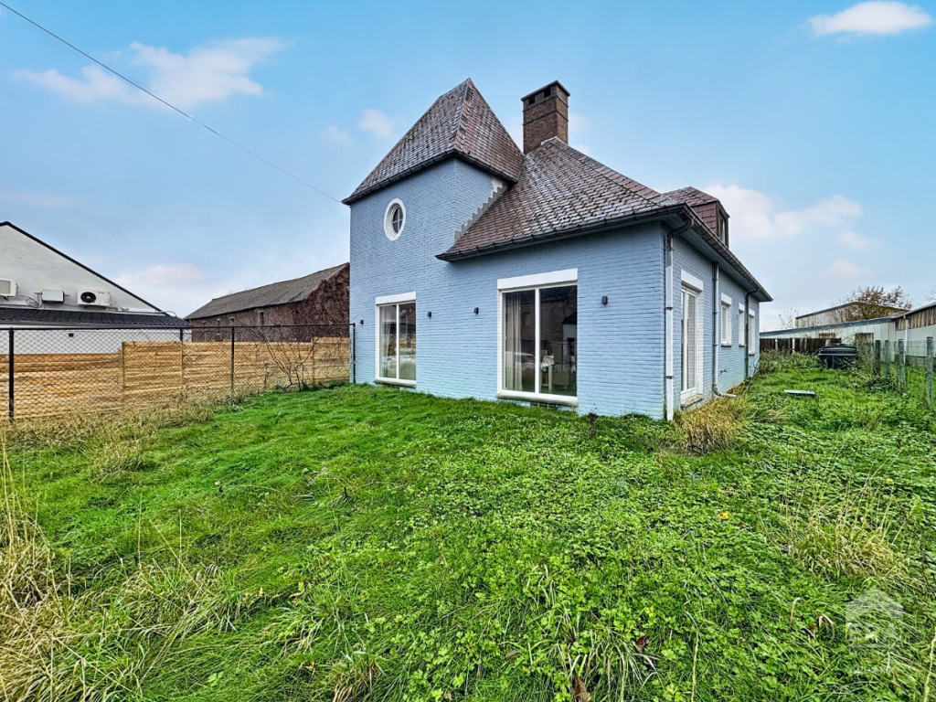 Rue de Namur - 13A - - 1470