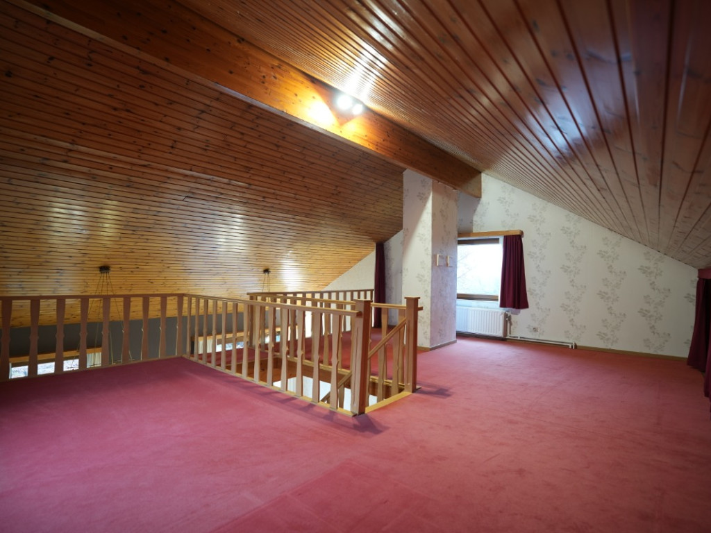 Rue de Poix - 147 - - 6890