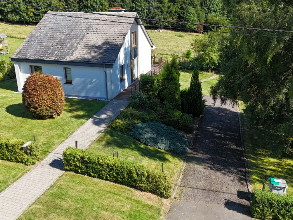 Rue de Poix - 147 - - 6890