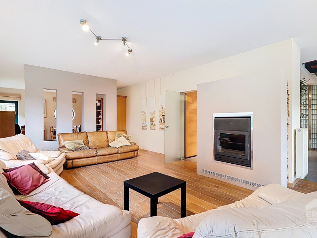 Avenue Louis David - 19 - - 1410