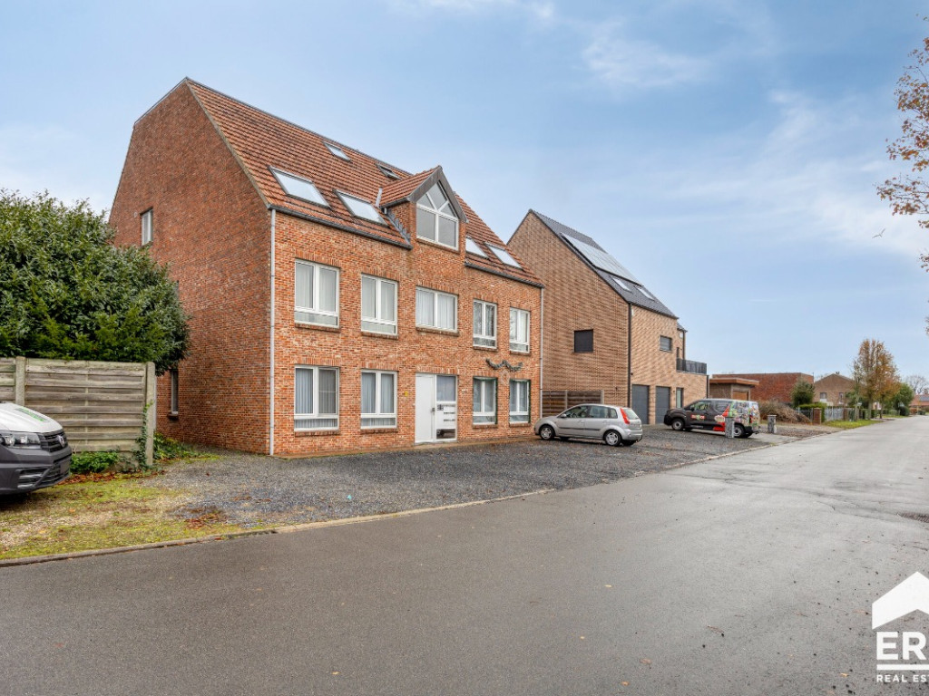 Valkstraat - 1 - - 3920