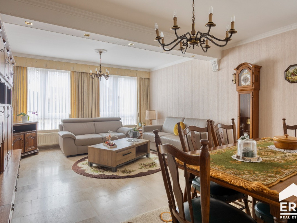 Valkstraat - 1 - - 3920