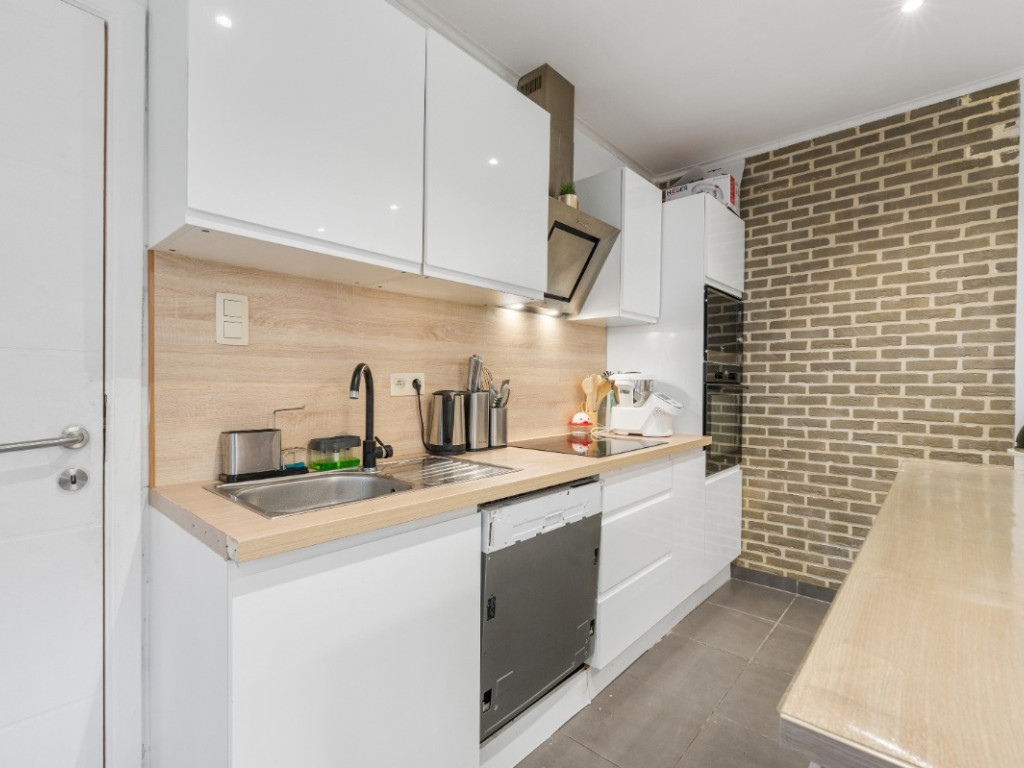 Leopoldstraat - 59 - - 9400