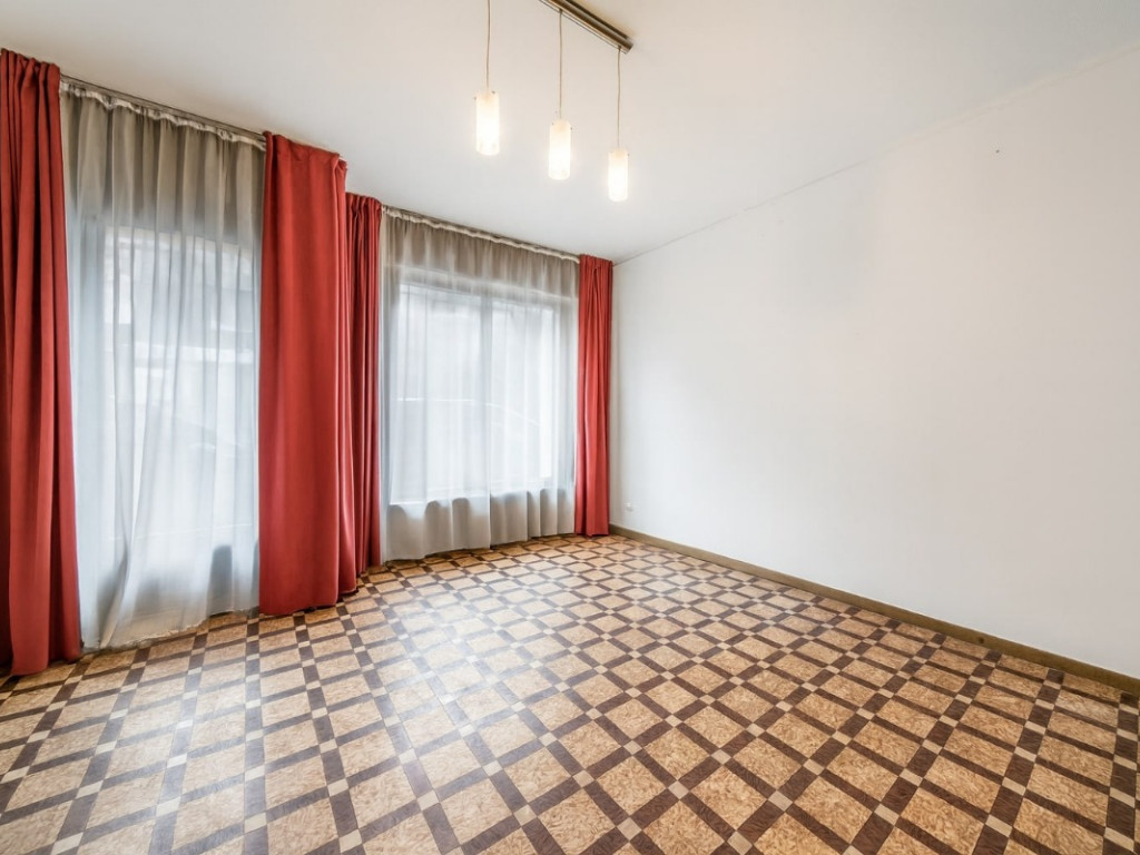 Rue Joseph Renquin - 27 - - 6600