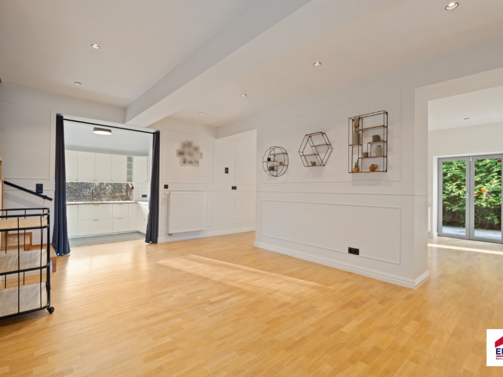 Snikbergstraat - 10 - - 1700