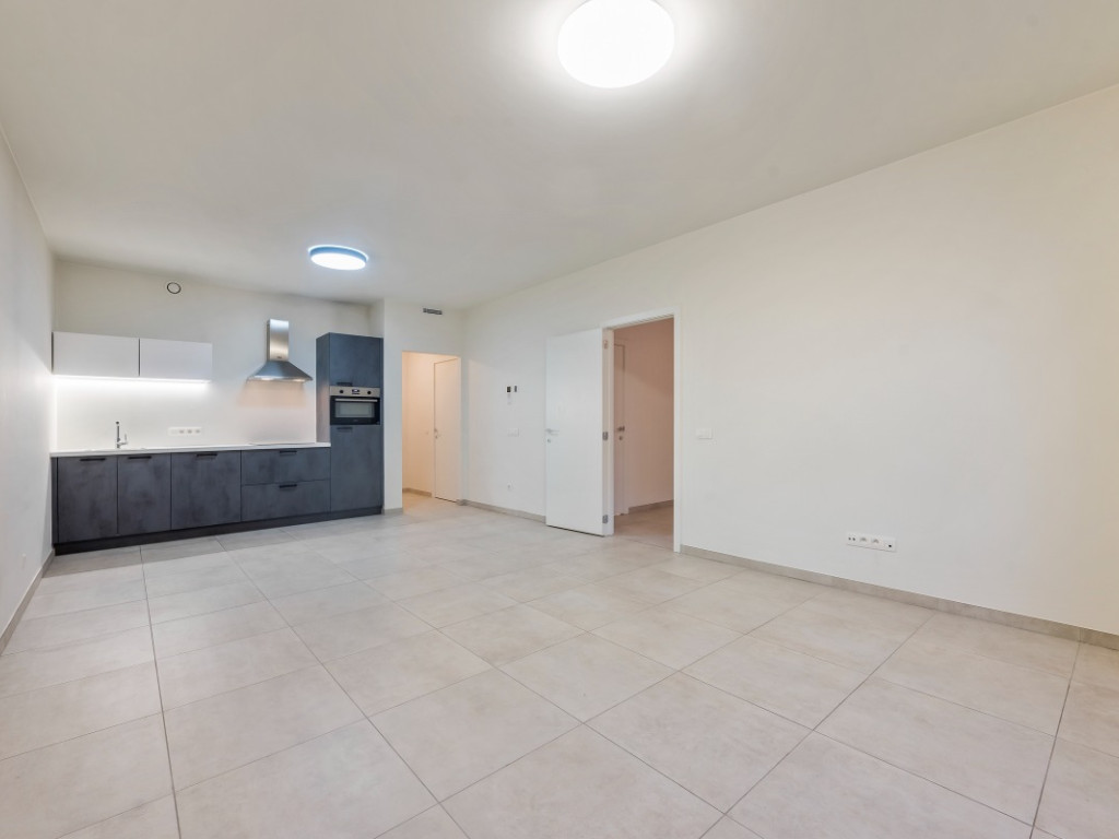 Tallinnstraat - 16 - 4 - 2000