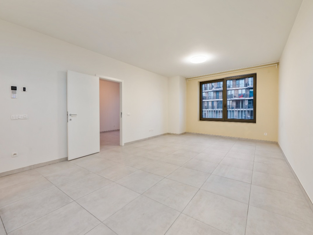 Tallinnstraat - 16 - 4 - 2000