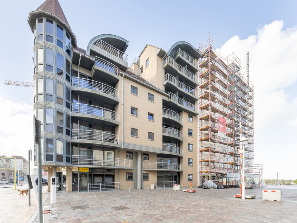 Vlaanderenstraat - 3 b 702 - Mary Luz - 8620