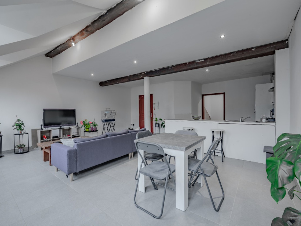 Rue Bas de la Place - 13 - - 5000