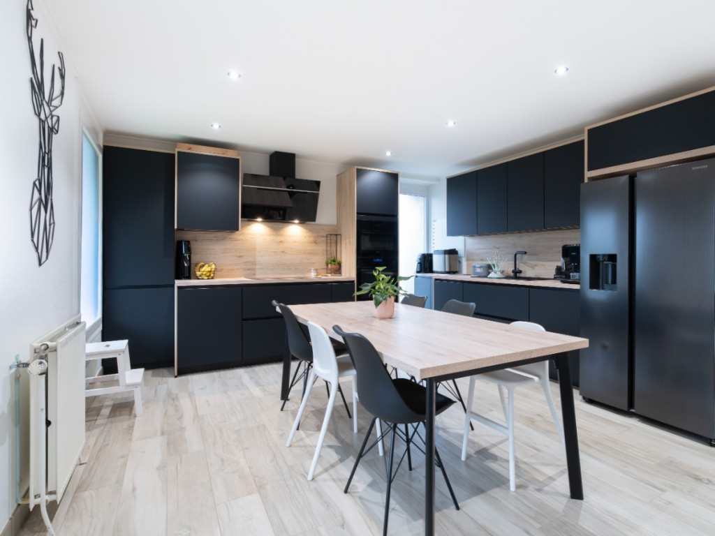 Rue de la Girafe - 6 - - 6830