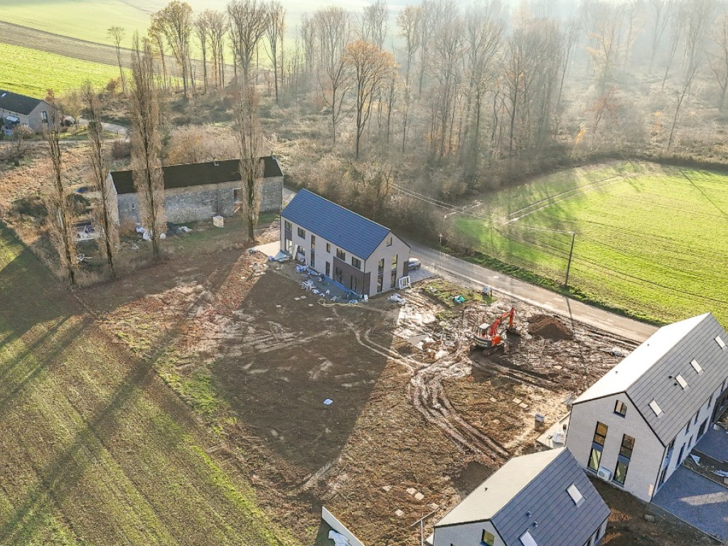 Rue de Vyle - 7C - - LOT 5 - 4570