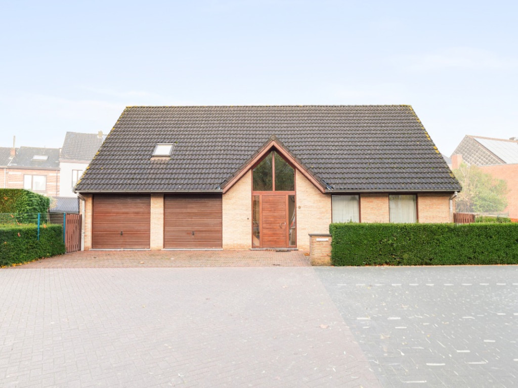 Weidestraat - 8 - - 9200