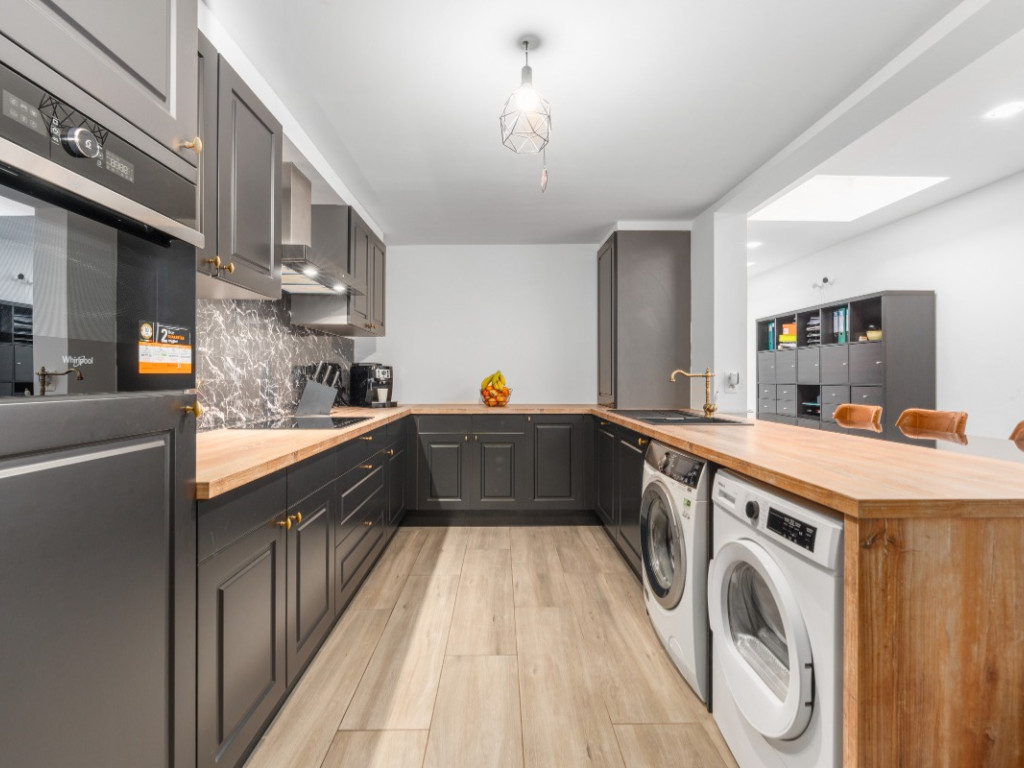 Uebergdreef - 18 - - 9160