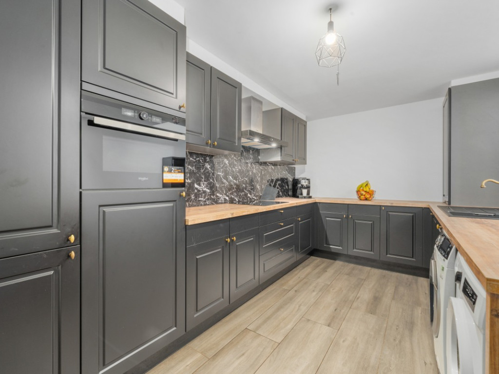 Uebergdreef - 18 - - 9160