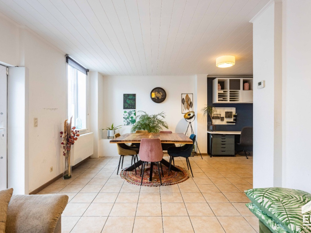 Drapstraat - 17 - - 9308