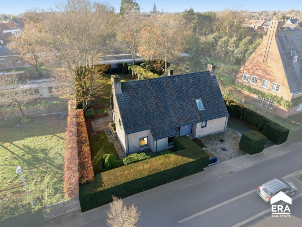 Burgemeester Deschodtlaan - 6 - - 8970