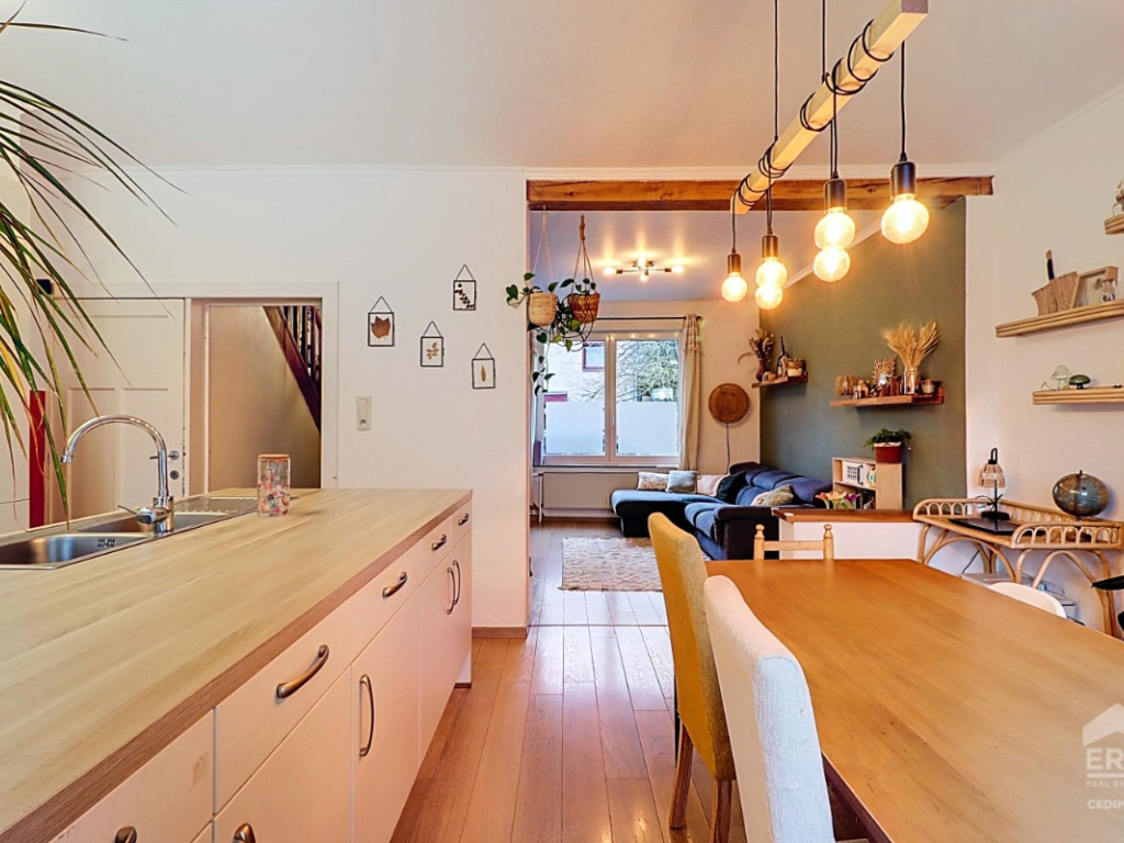 Rue Clarisse - 66 - - 1400