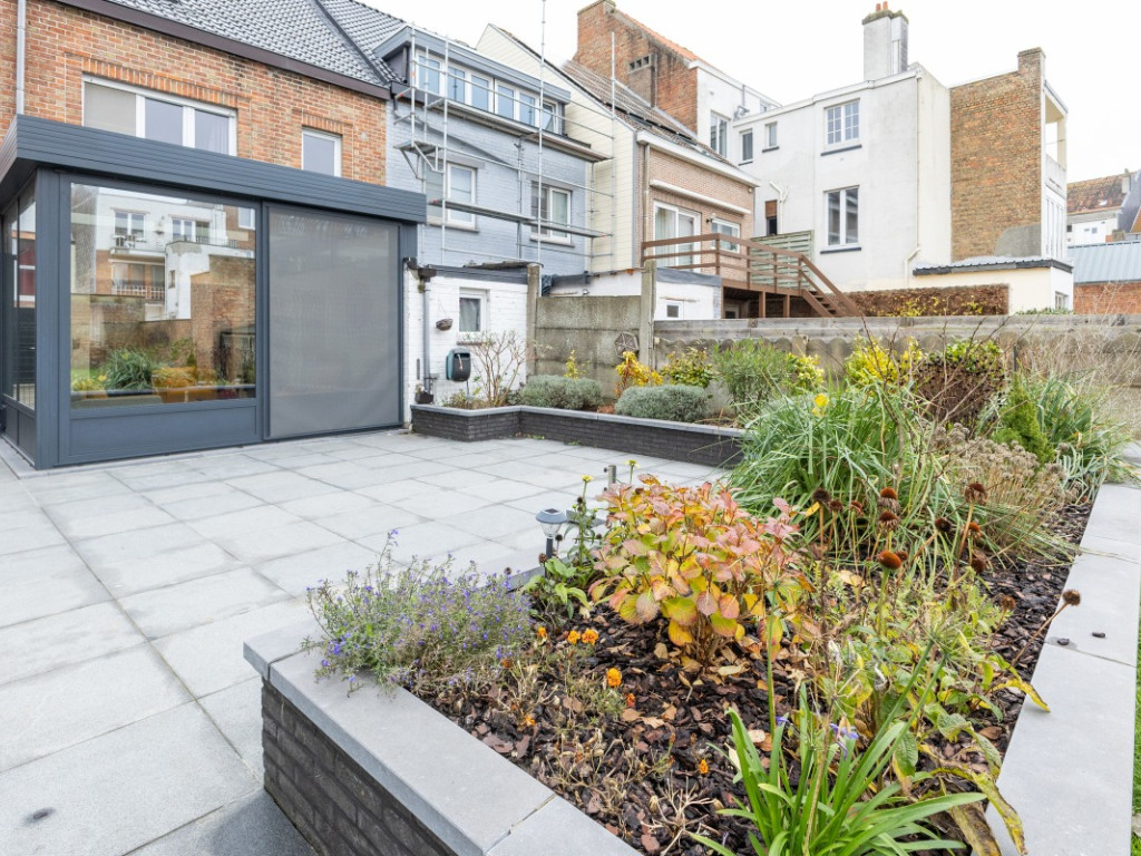 Thomas van Loostraat - 45 - - 8400