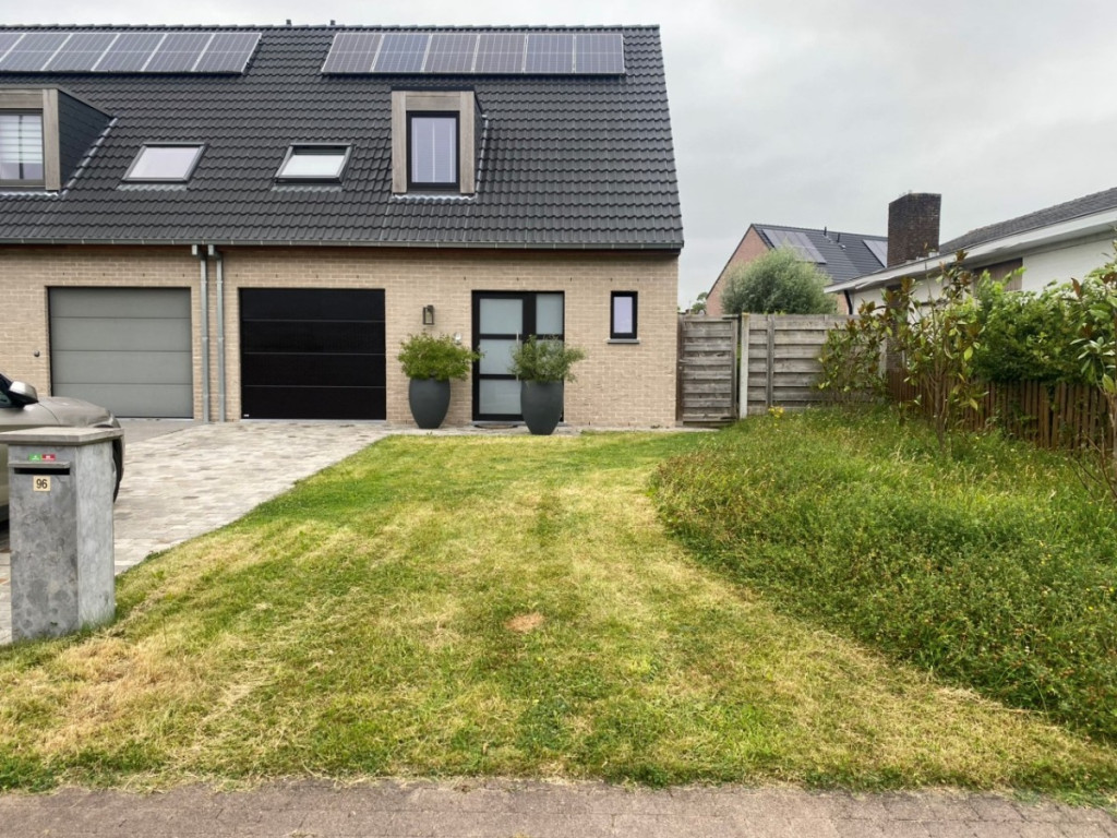 Bruggestraat - 96 - - 8730