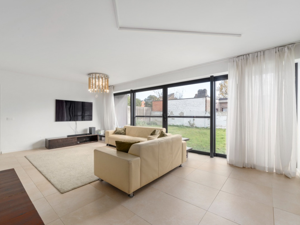 Krekelhoek - 13 - B - 9200