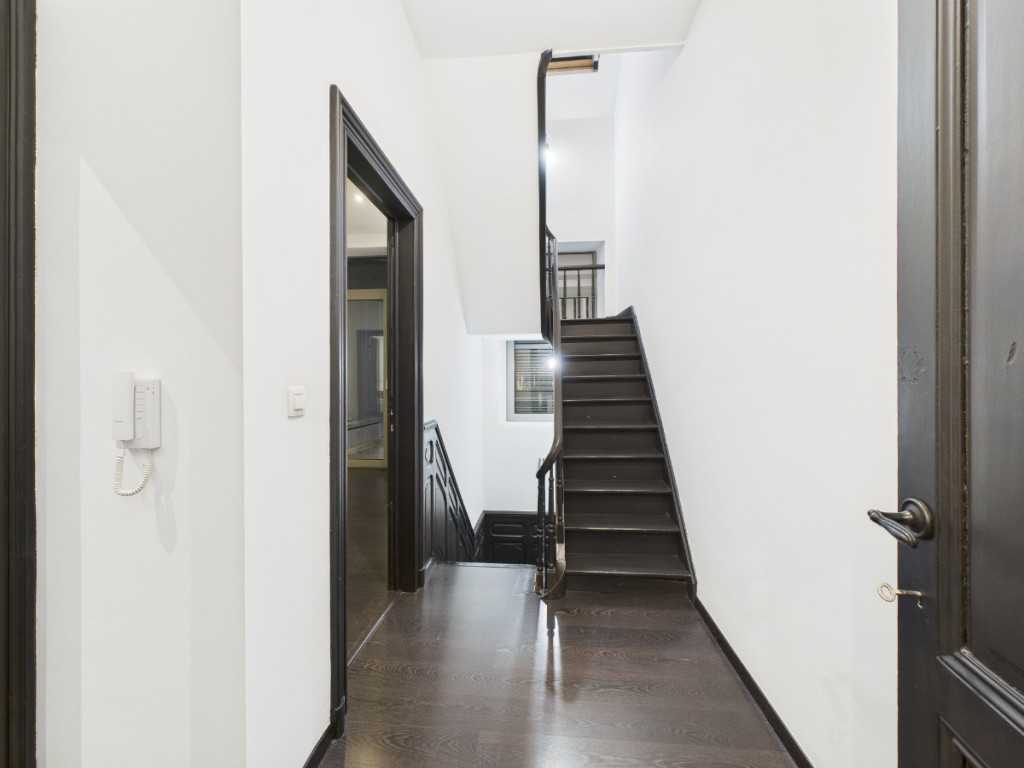 Rue Du Luxembourg - 38-02 - - 6900