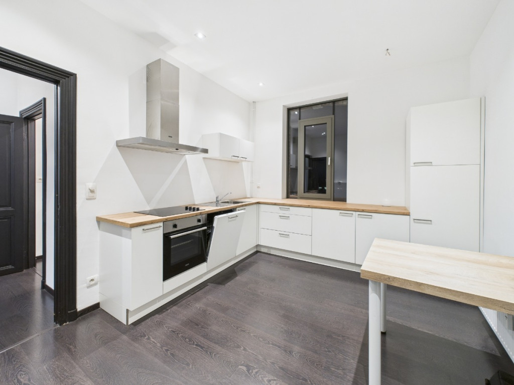 Rue Du Luxembourg - 38-02 - - 6900