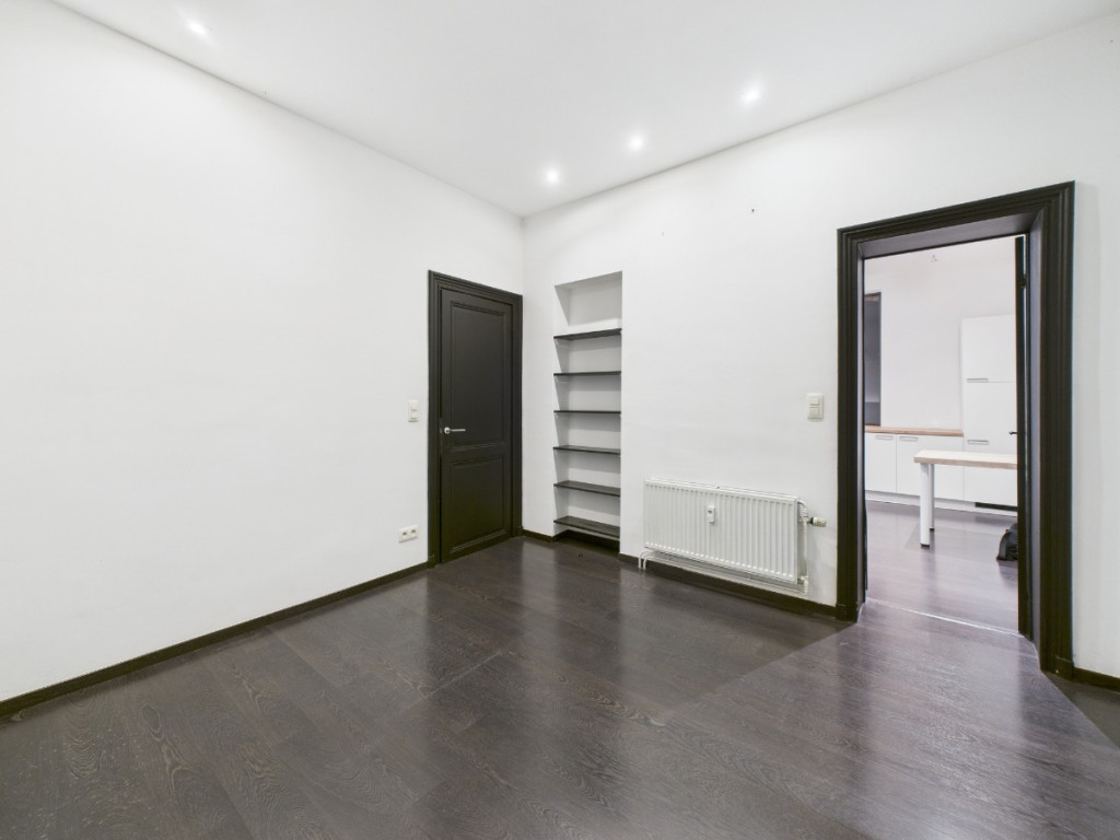 Rue Du Luxembourg - 38-02 - - 6900