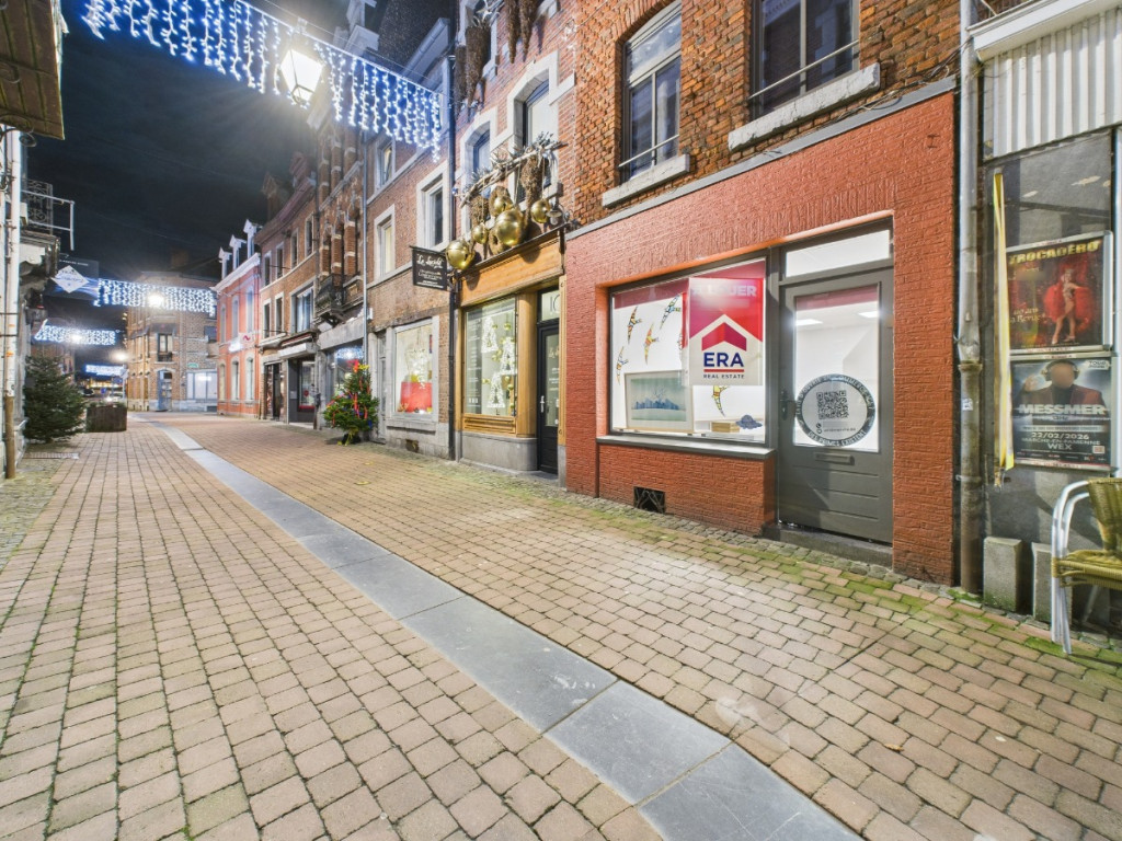 Rue Saint-Laurent - 8 - - 6900