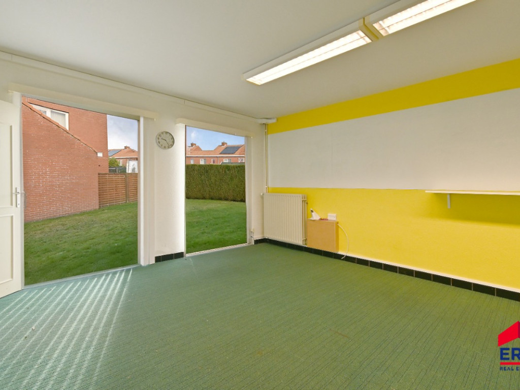 Blakstraat - 72 - - 9900