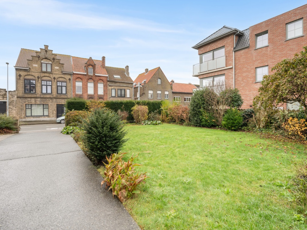 Esenweg - 22 - - 8600