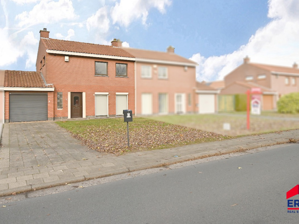 Blakstraat - 74 - - 9900
