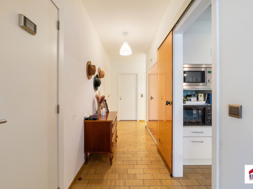 stationplein - 17 - 41 - 9470