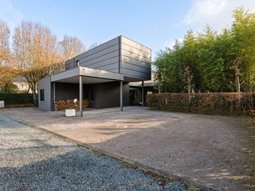 Zwaluwstraat - 72 - - 1840